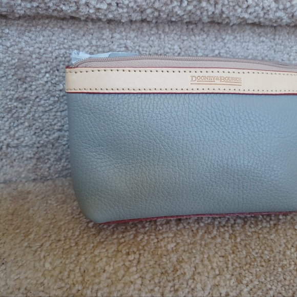 Dooney & Bourke Bags New 3 Piece Dooney Bourke Satchel With Key